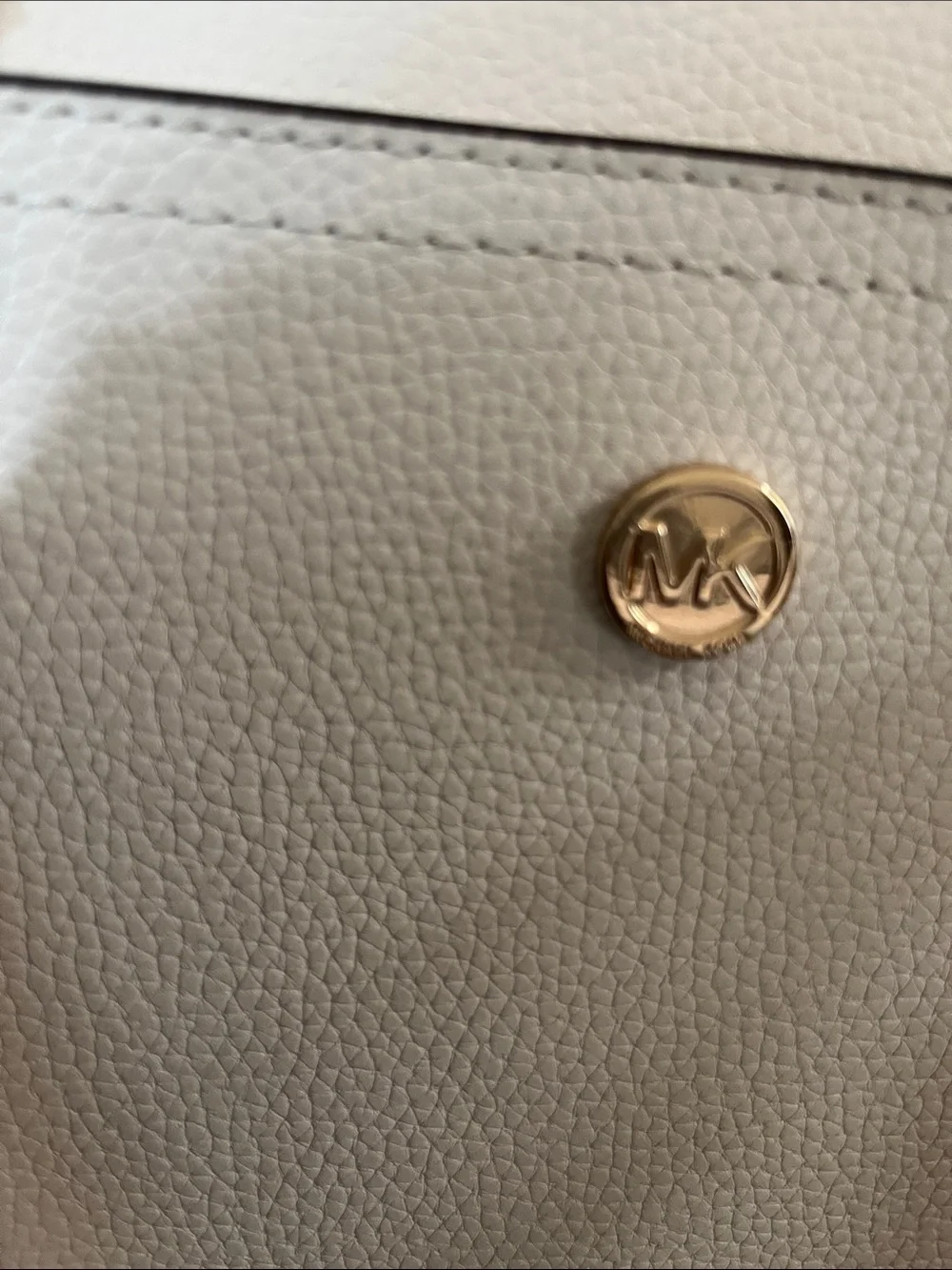 Michael Kors Pebbled Leather Tote in Light Gray and White set